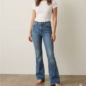 Jessica Simpson Bootcut Jeans- Medium Wash Blue- Med-Rise Size:4/27